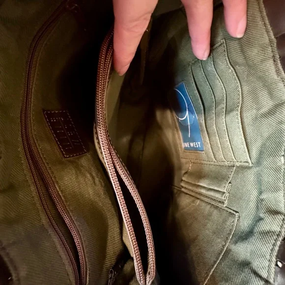 Nine West Metallic “Vegan Leather” Woven Shoulder Bag - Picture 10 of 14